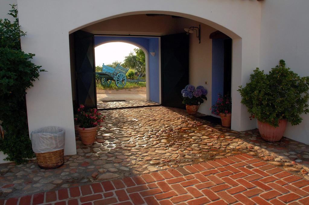 Agriturismo Guthiddai أوليينا المظهر الخارجي الصورة