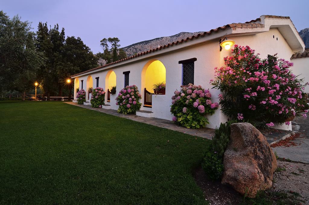 Agriturismo Guthiddai أوليينا المظهر الخارجي الصورة